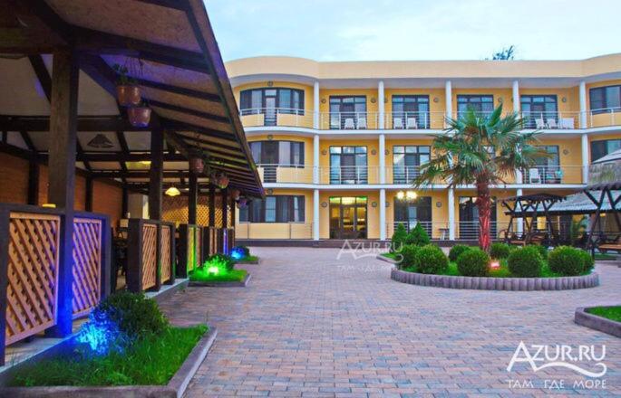 Hotel Danelyan Pizunda Extérieur photo